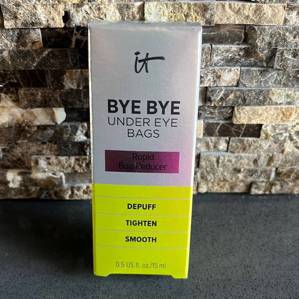 It cosmetics. Bye Bye Under Eye Bags